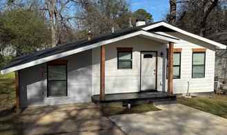 2816 26th St - Photo 1 of 1