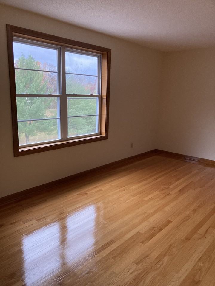 30 Mansfield Dr #105 - Photo 5 of 8