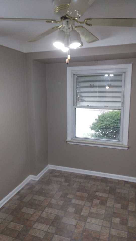 21099 Blackmar Ave - Photo 7 of 33