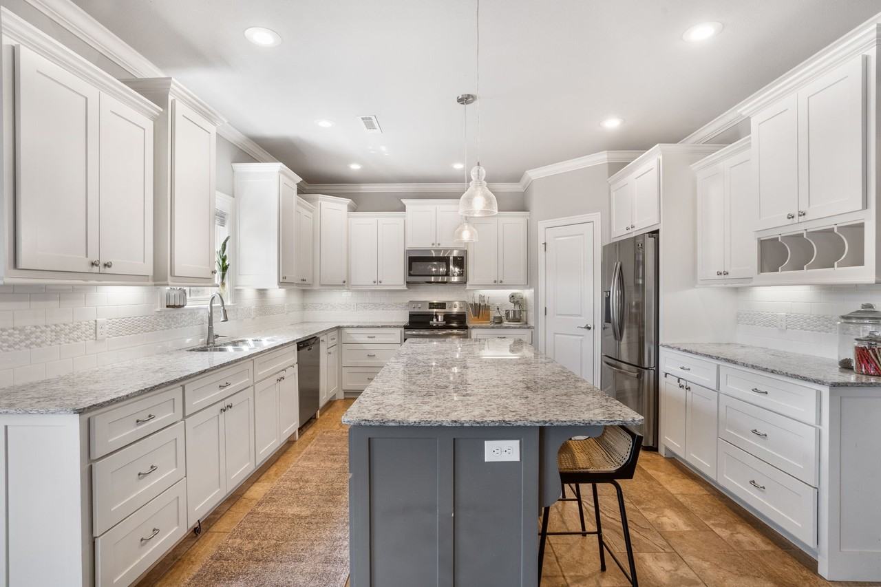 114 Saint Vincent St #NA - Photo 5 of 33