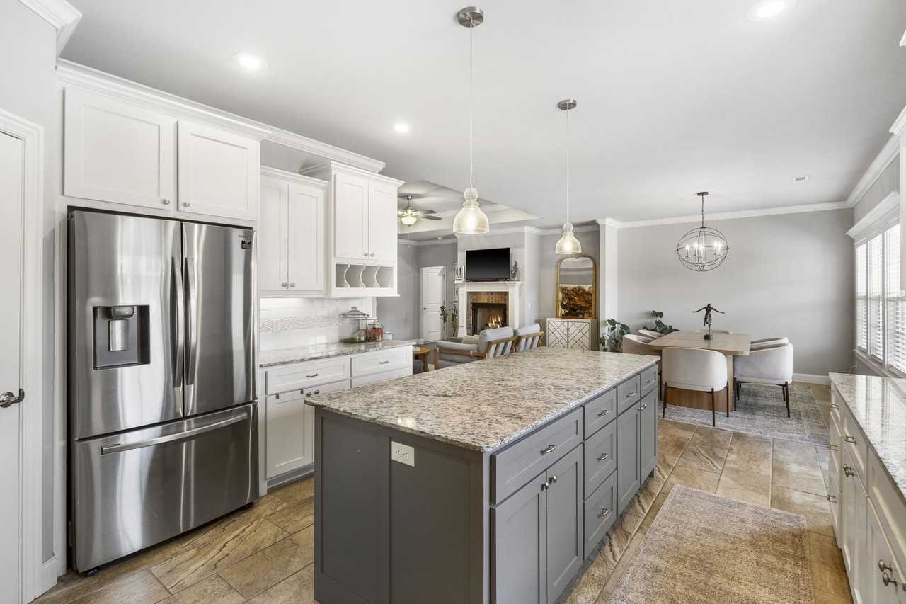 114 Saint Vincent St #NA - Photo 7 of 33