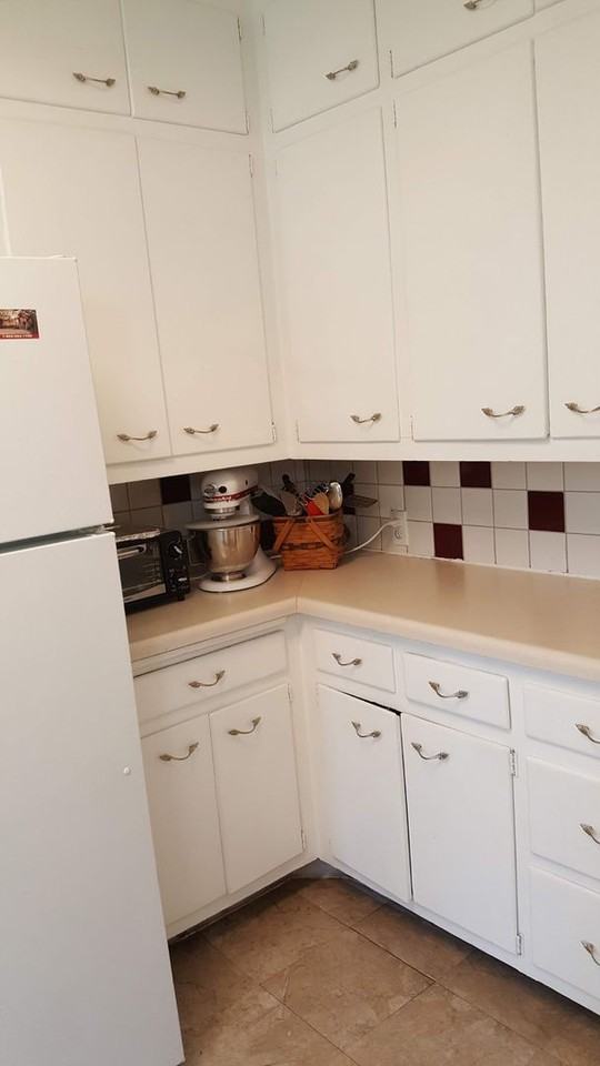 921 Hudson Rd - Photo 5 of 15