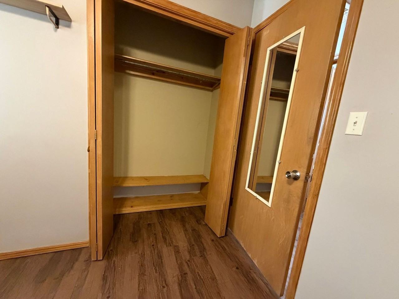 12 Shirley Ln - Photo 6 of 32