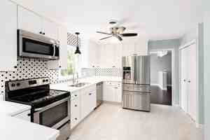 featured image of 208 Surrey Rd