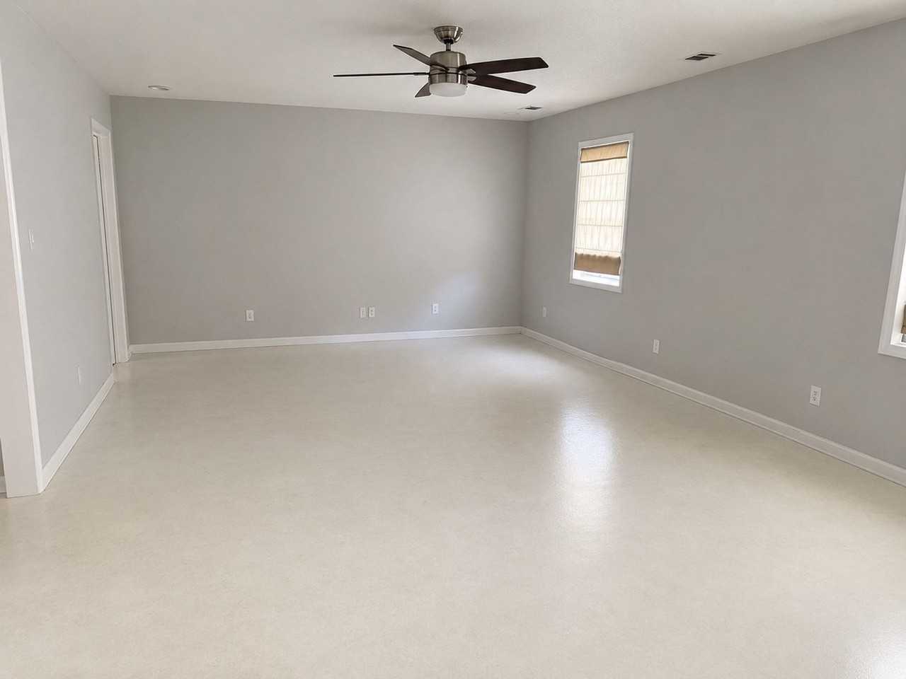 2116 E Gwinnett St - Photo 2 of 9
