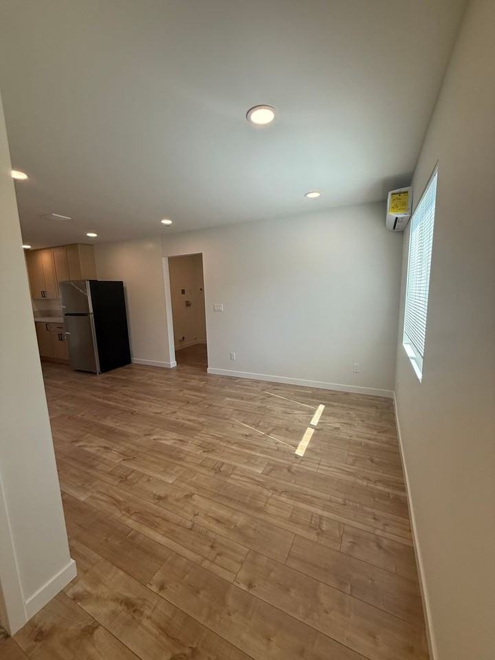 1412 1/2 N Hazard Ave - Photo 6 of 16
