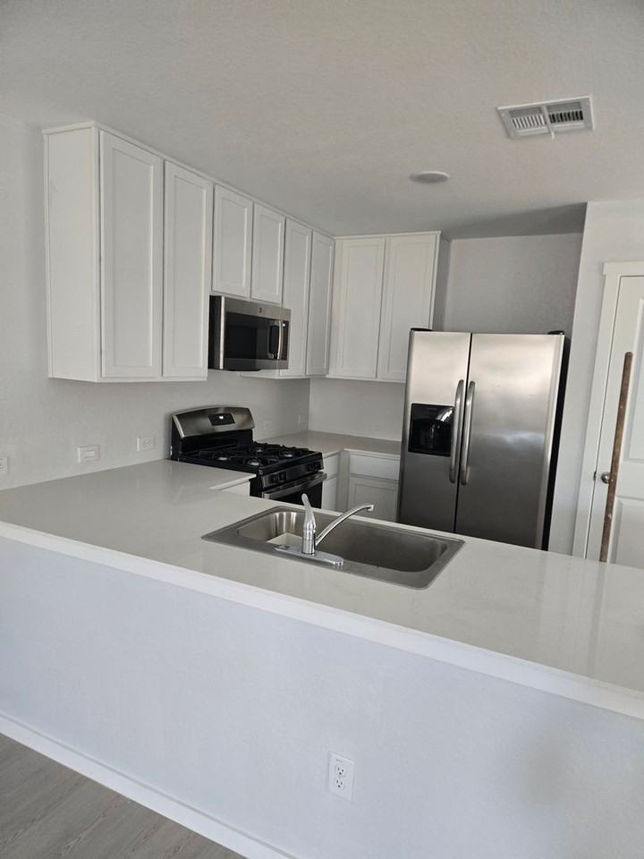 2754 Jasper Stone - Photo 4 of 25