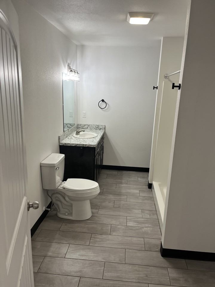 1107 Chica Ln #2 - Photo 4 of 6