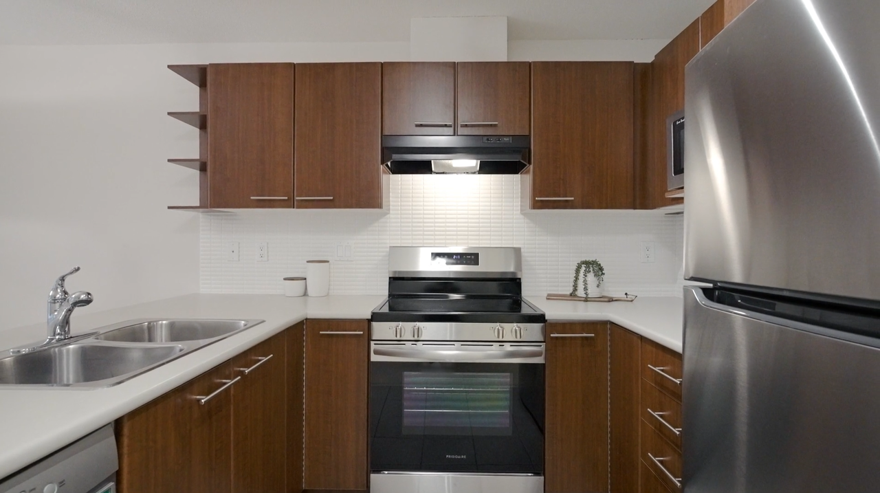 4833 Brentwood Drive - Photo 7 of 28
