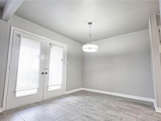 5646 S Lakeshore Dr #2 - Photo 6 of 19