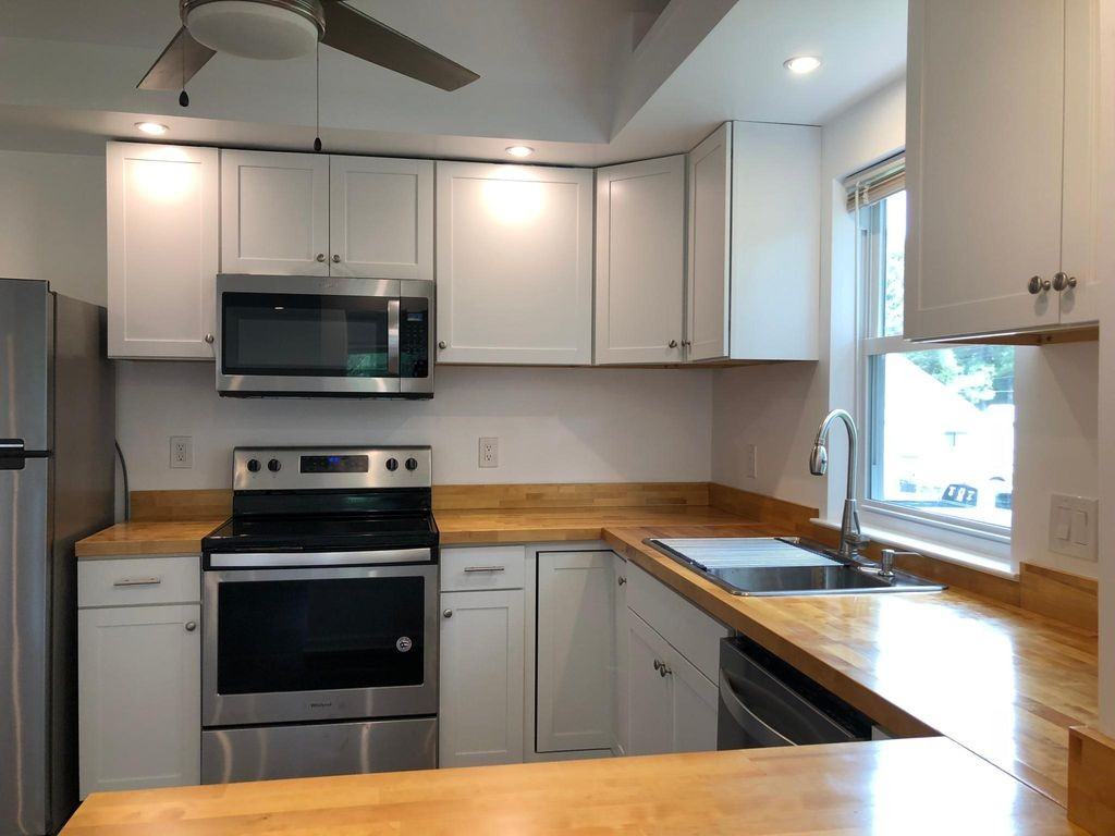 1540 Miltate Ave #B - Photo 5 of 31