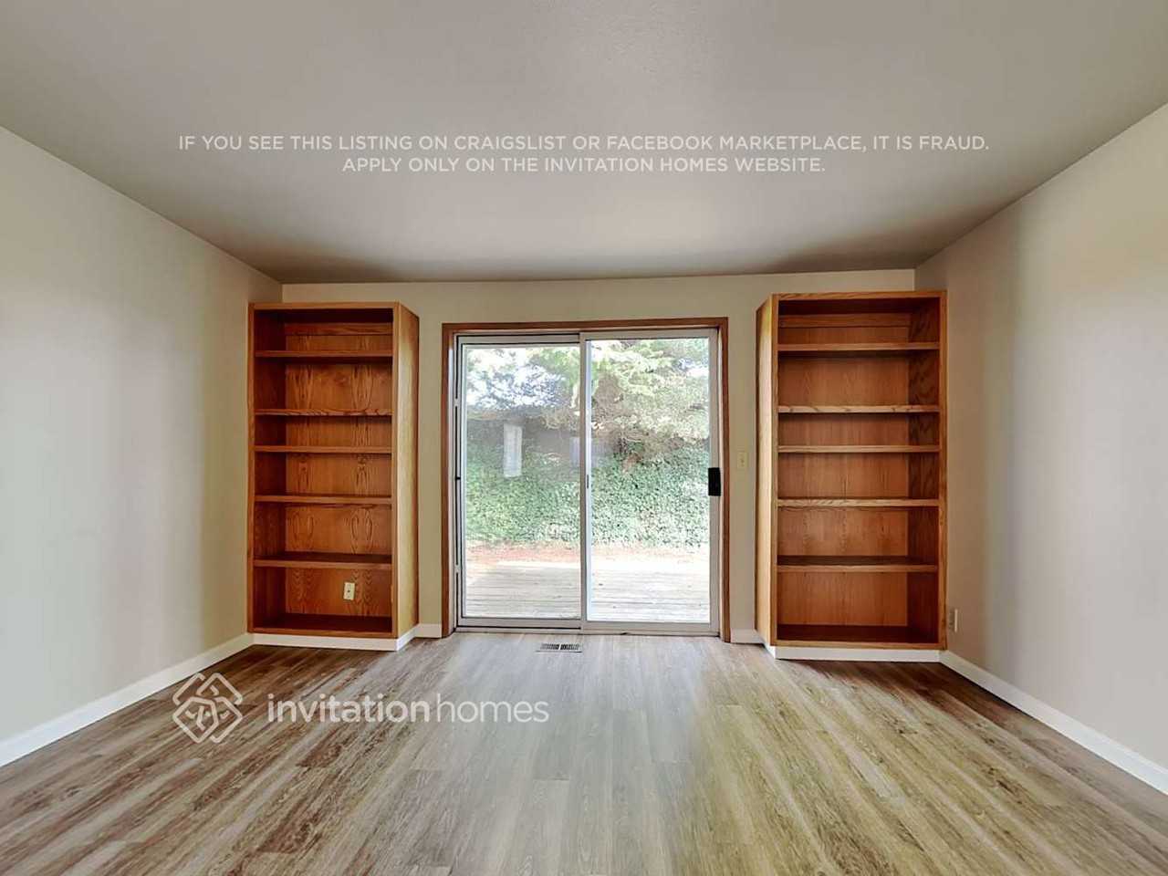 3113 57th Ave Ne - Photo 3 of 18