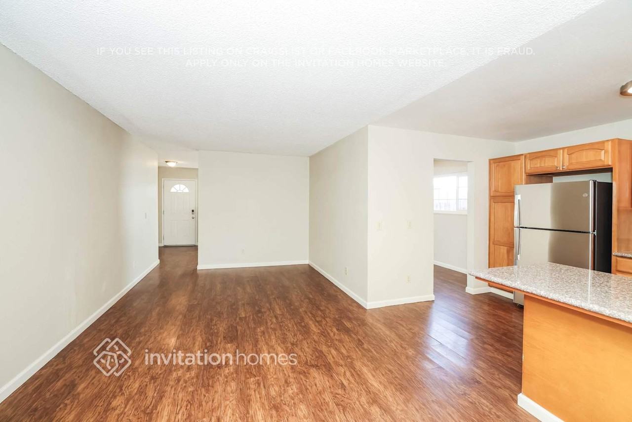1104 Jeanne Ct - Photo 7 of 17