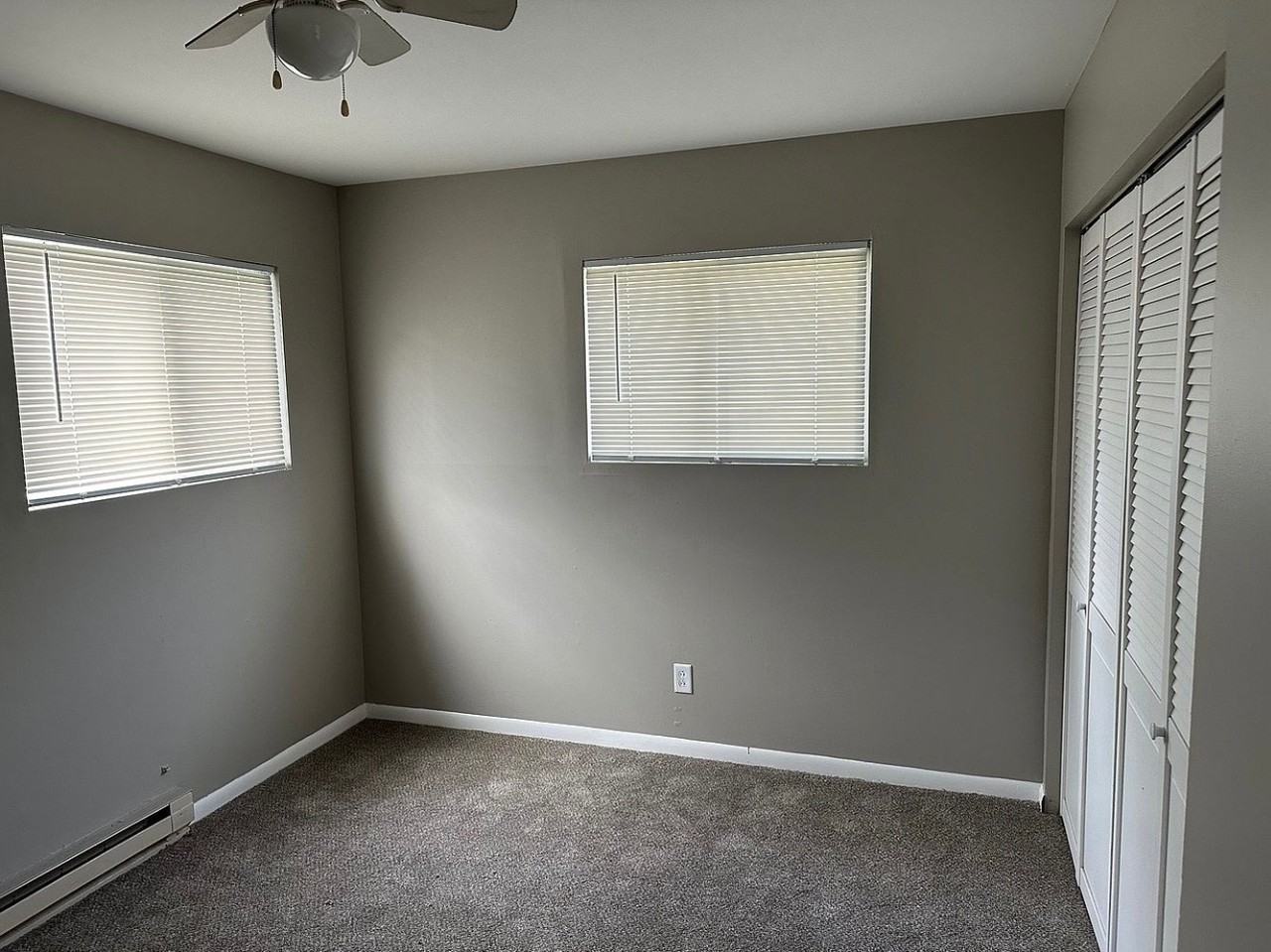 24027 W Hazelcrest Dr - Photo 5 of 8