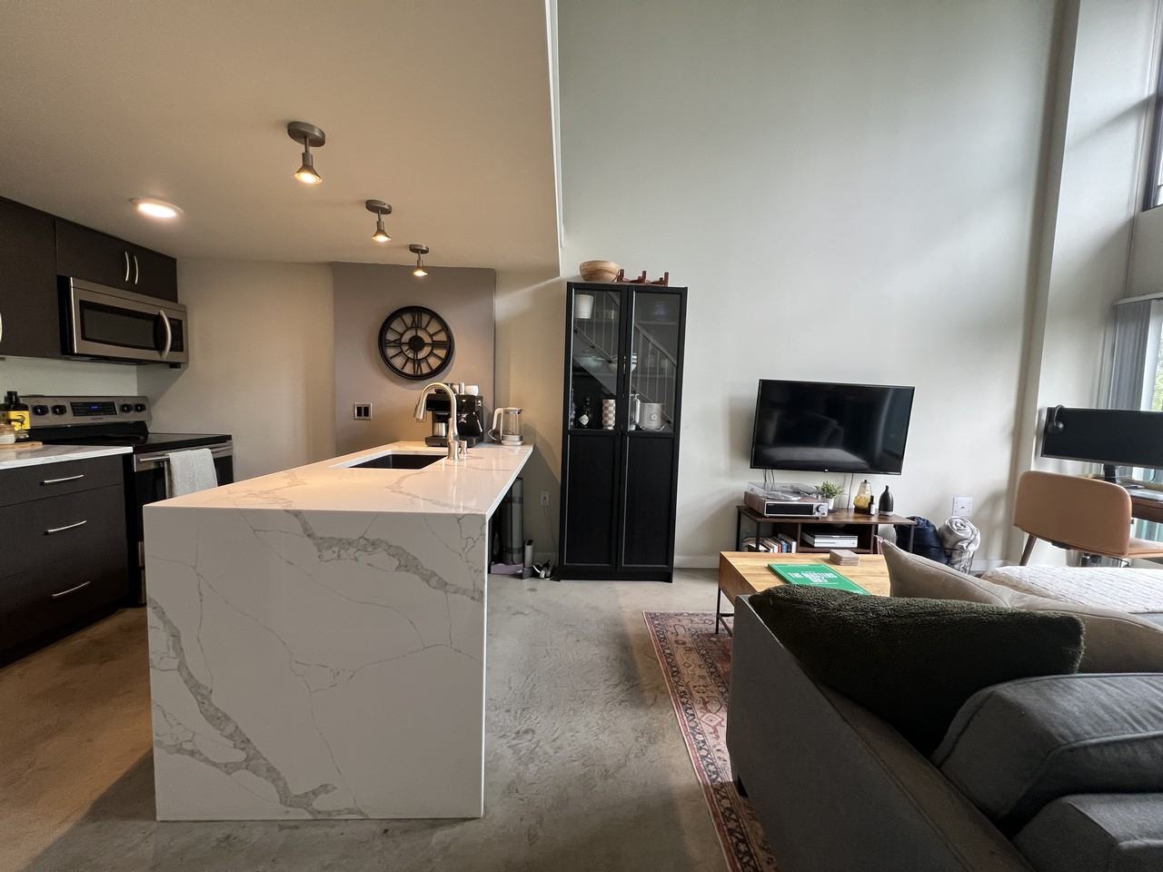 22 East Cordova Street #718 - Photo 4 of 37