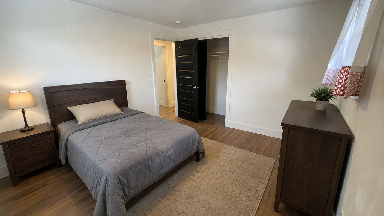 2740 W Elizabeth St - Photo 5 of 11