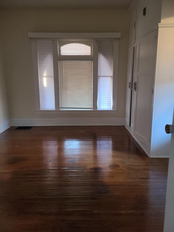 415 Hammond Ave #1 - Photo 2 of 11
