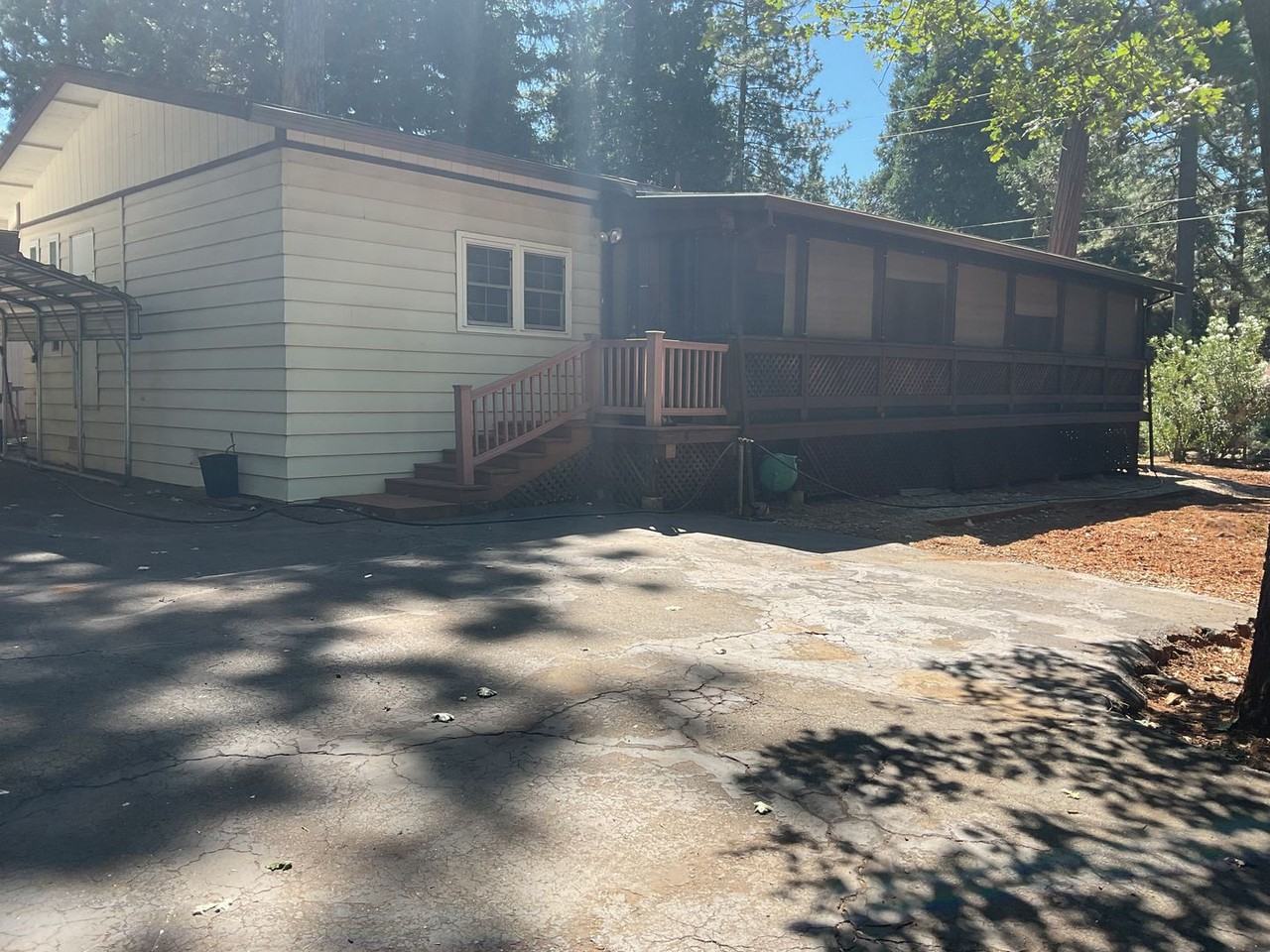 14654 Carnegie Rd - Photo 2 of 41