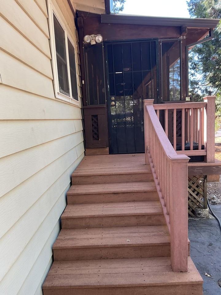 14654 Carnegie Rd - Photo 3 of 41