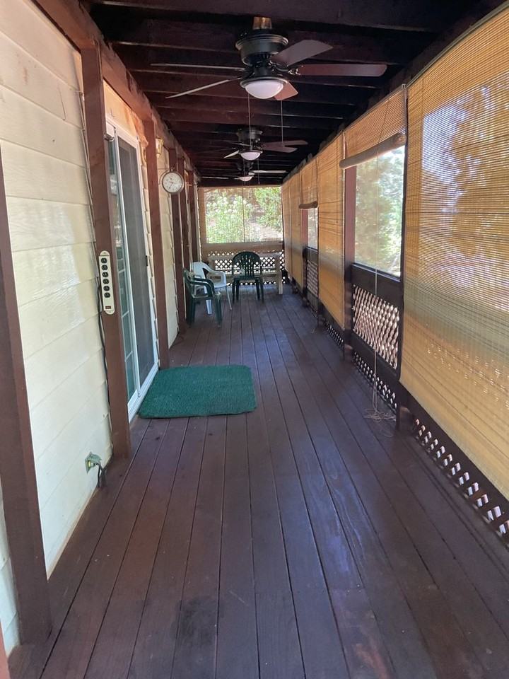 14654 Carnegie Rd - Photo 4 of 41