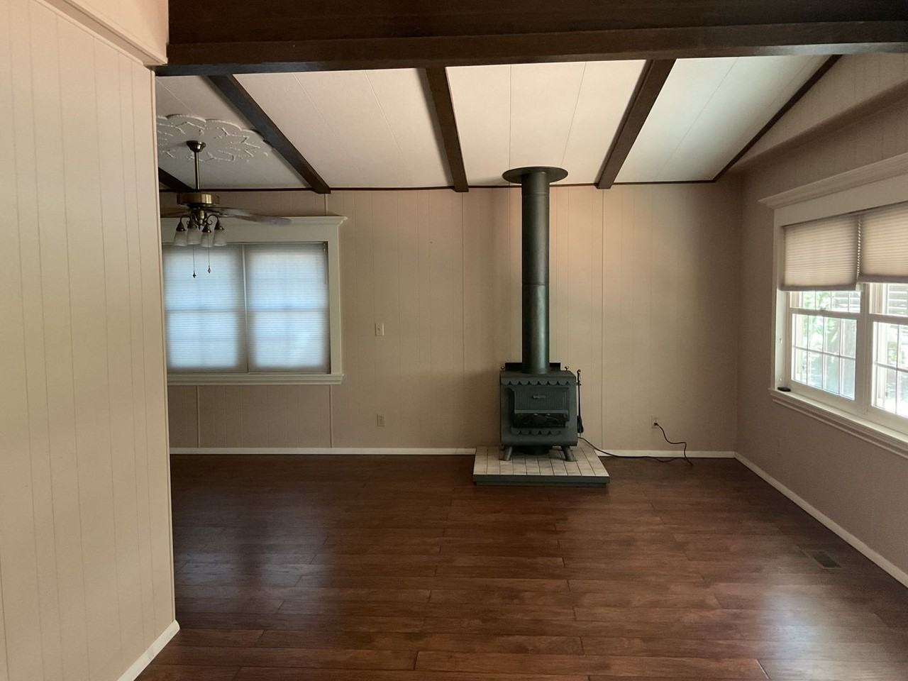 14654 Carnegie Rd - Photo 6 of 41