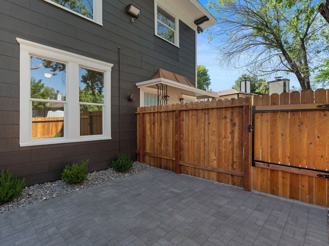 50 Berrum Pl #A - Photo 2 of 11