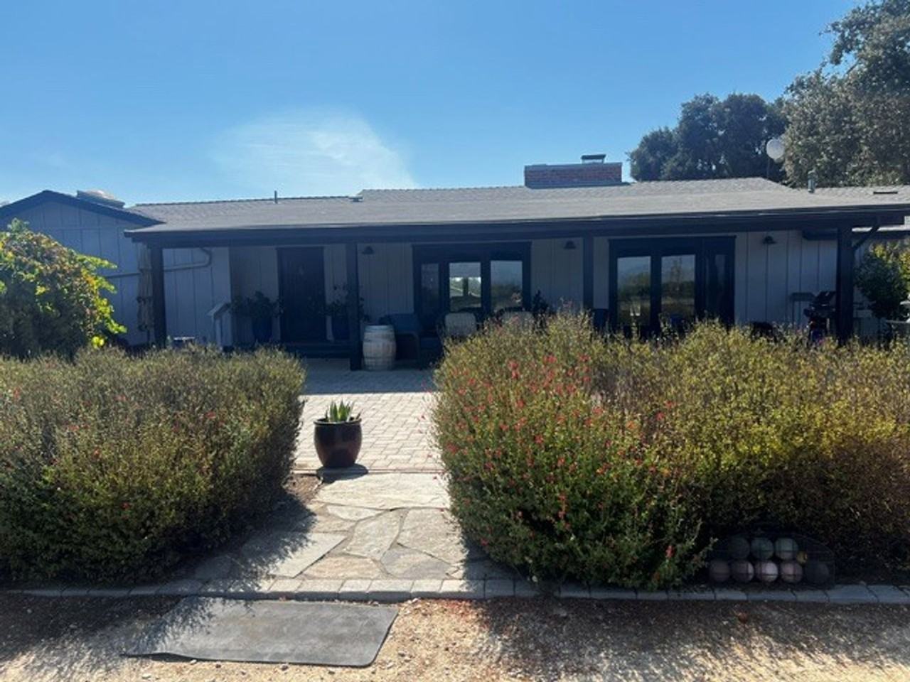 1701 Calzada Ave - Photo 2 of 50