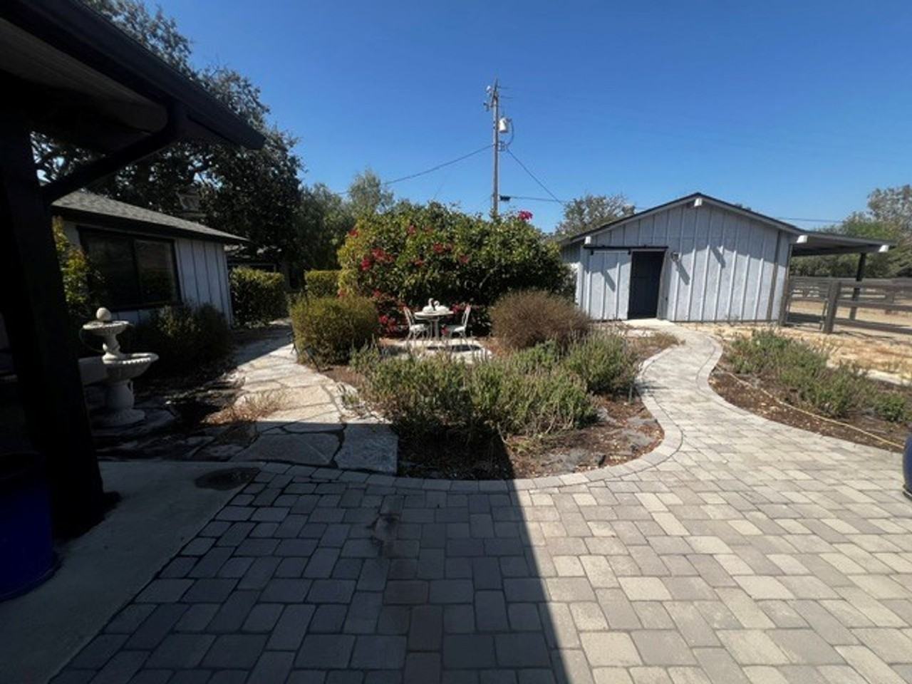 1701 Calzada Ave - Photo 4 of 50