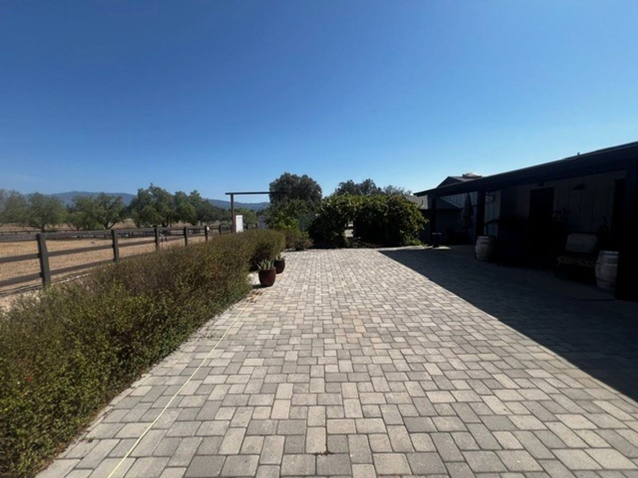 1701 Calzada Ave - Photo 7 of 50