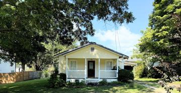 featured image of 450 Bowdon St