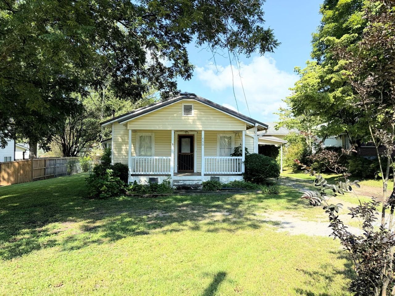 450 Bowdon St - Photo 2 of 21