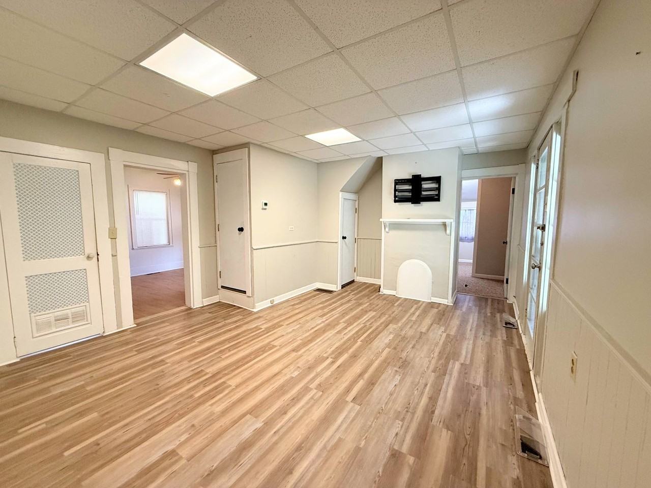 450 Bowdon St - Photo 4 of 21