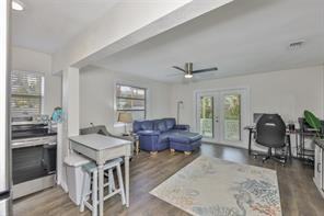 134 86th Avenue - 102Unit 102 #102 - Photo 3 of 11