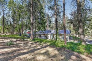 featured image of 981 Upper Applegate Rd #1