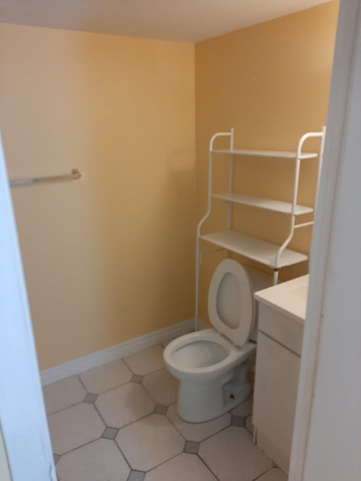 97 Navenby Crescent - Photo 3 of 13
