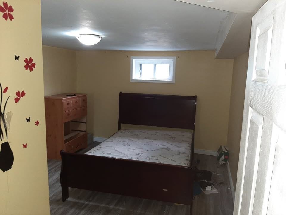 97 Navenby Crescent - Photo 6 of 13