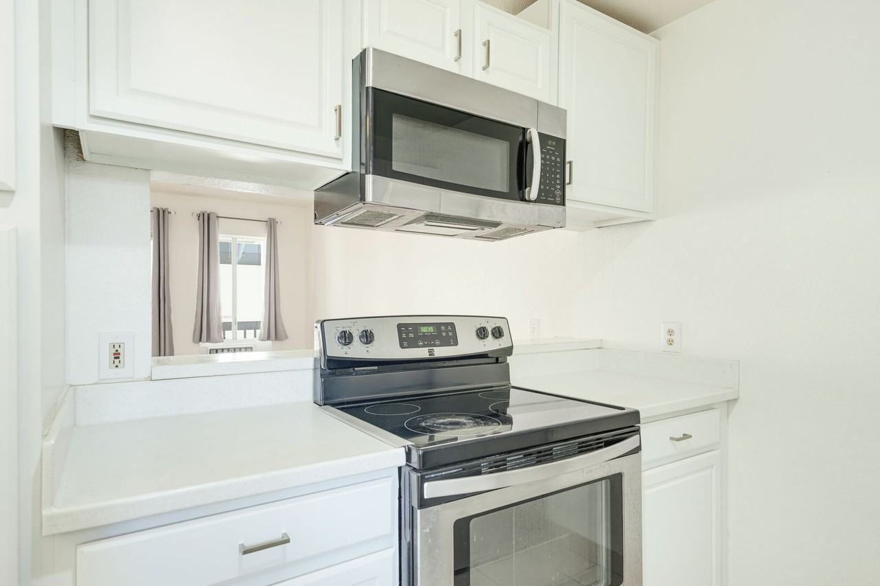 94-207 Lumiaina Pl #1 - Photo 4 of 17