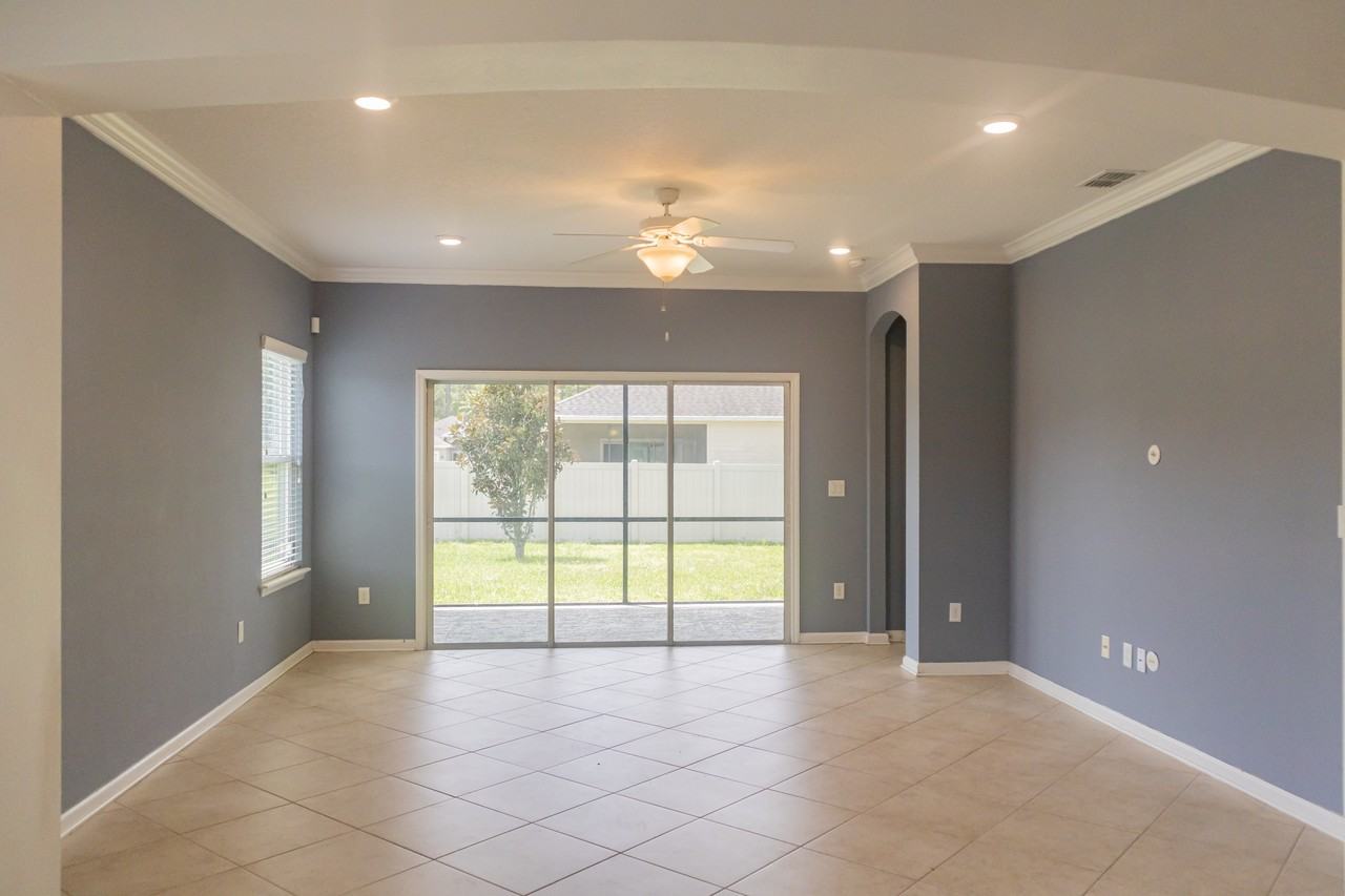 10104 Bedford Lakes Ct #1 - Photo 4 of 28
