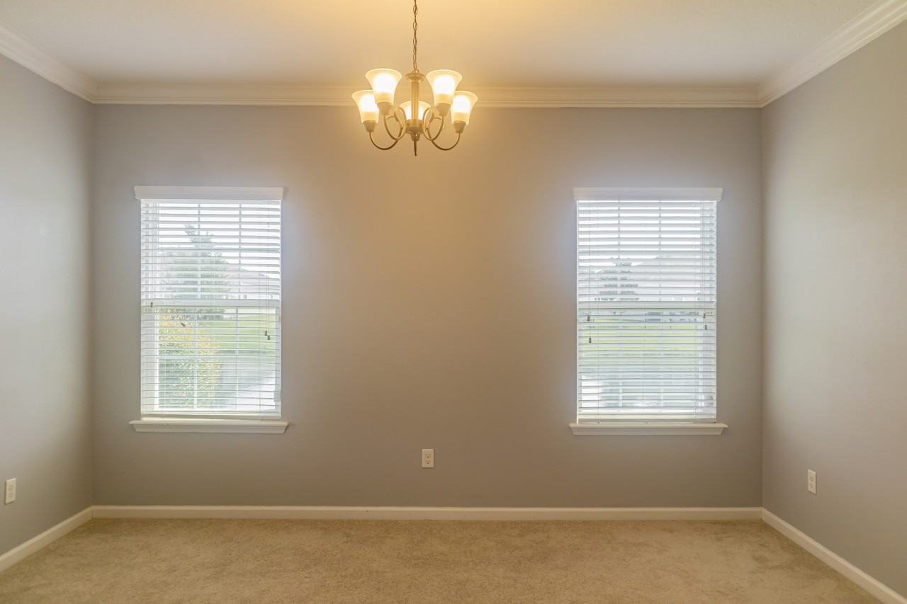 10104 Bedford Lakes Ct #1 - Photo 5 of 28