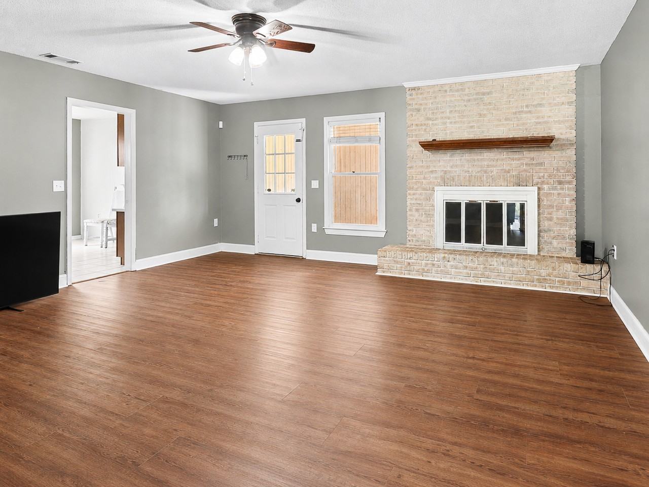 127 Pine Bluff Dr #1 - Photo 7 of 22