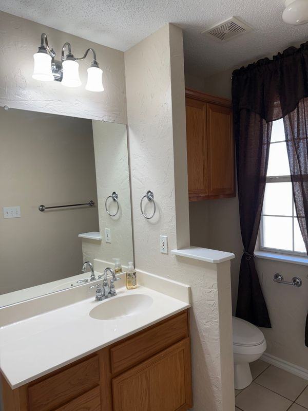 247 Highland Dr - Photo 2 of 18
