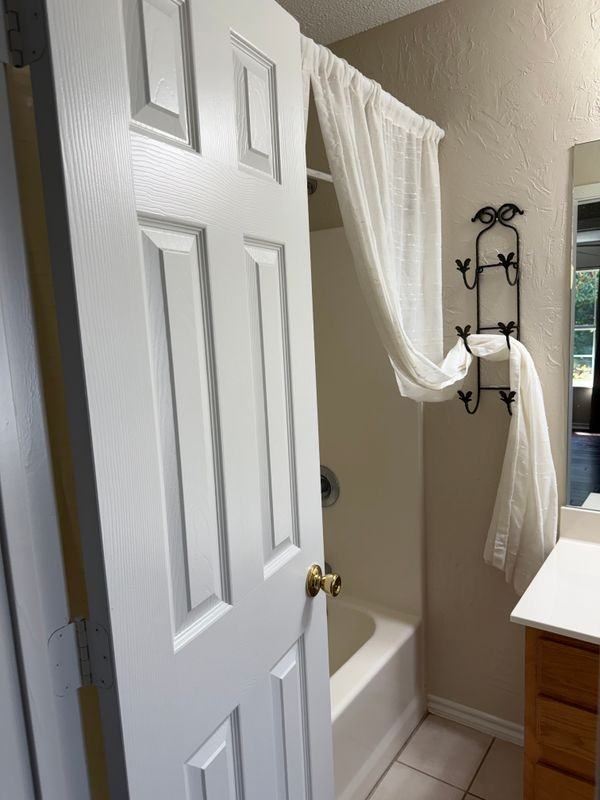 247 Highland Dr - Photo 3 of 18