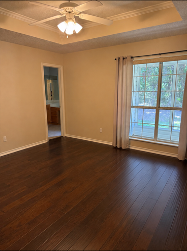 247 Highland Dr - Photo 4 of 18