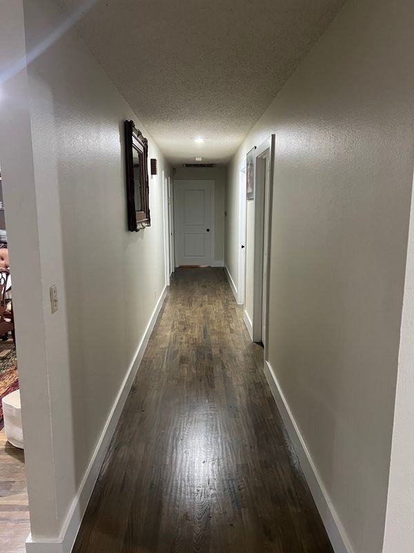 2304 Belfry Ct - Photo 2 of 6