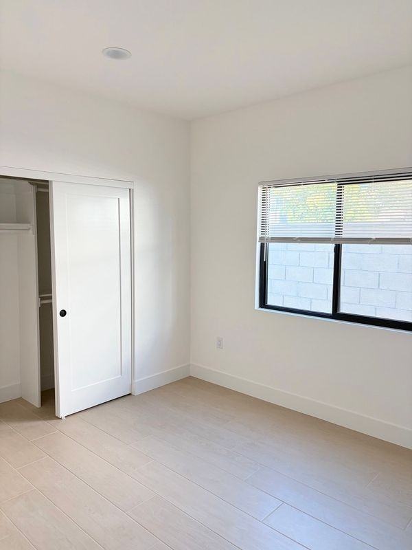 8079 16th St - Photo 7 of 17