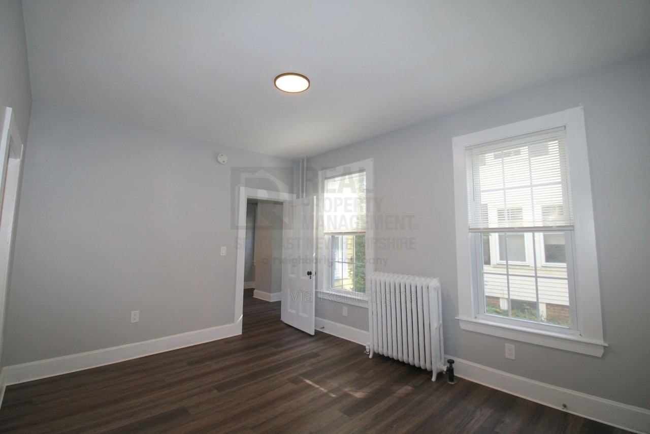 285 Richards Ave #1 - Photo 4 of 20