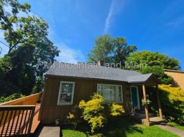featured image of 114 Fenner Ave #B
