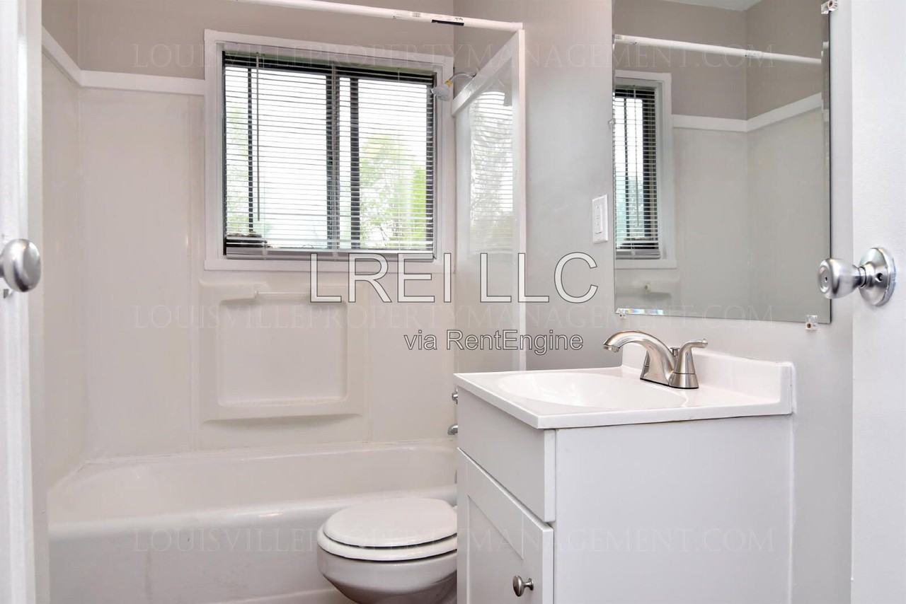 9909 Plaudit Way - Photo 6 of 18