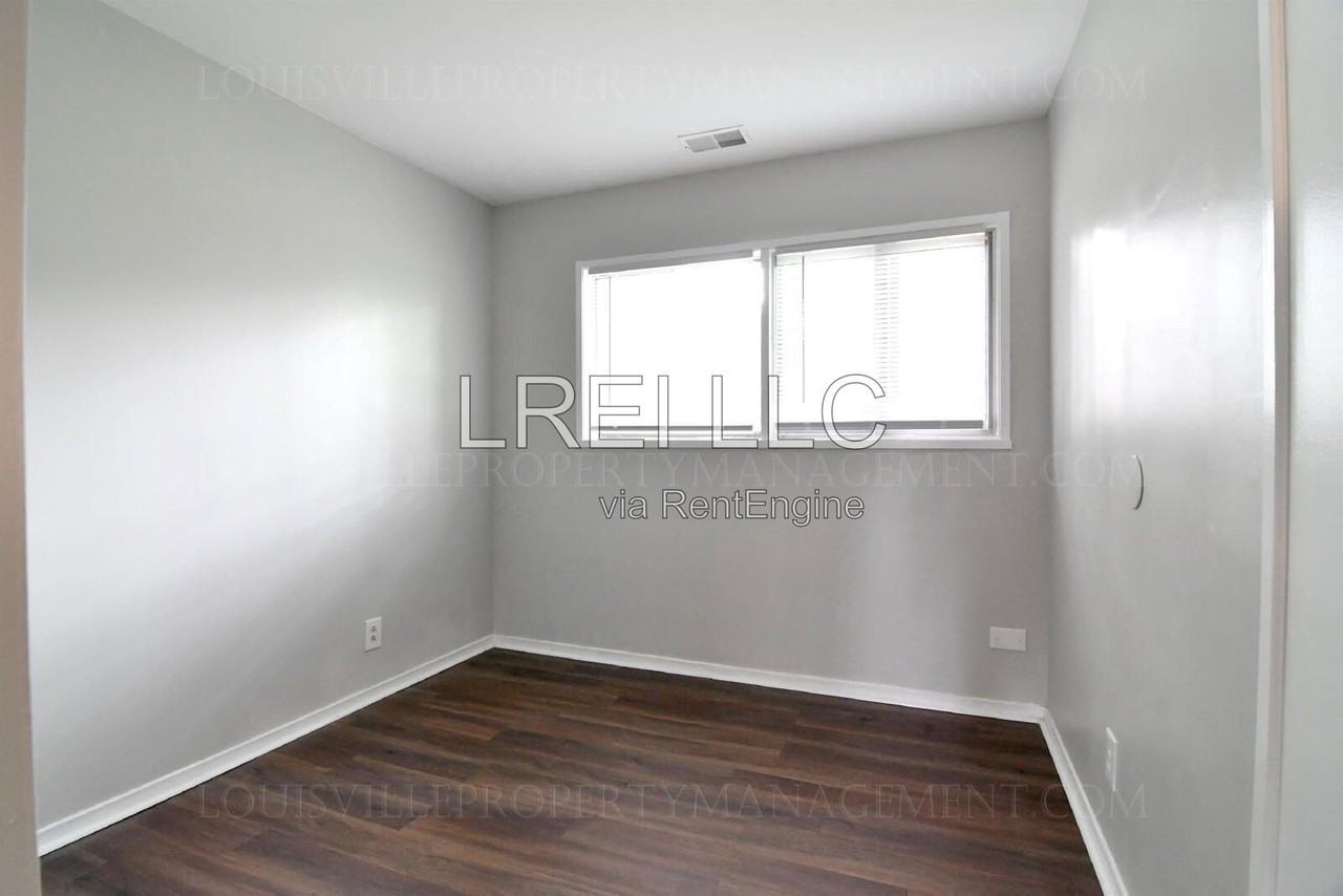 9909 Plaudit Way - Photo 7 of 18