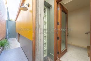 featured image of 541 Foam St